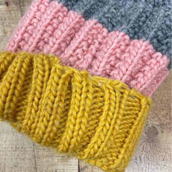 Chunky Knit Pom Fleece Lined Warm Winter Beanie Pastel Mustard Yellow Preppy - Picture 5 of 7